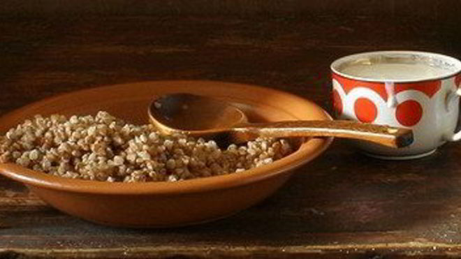 Рецепт гречневой каши с имбирным молоком и корицей