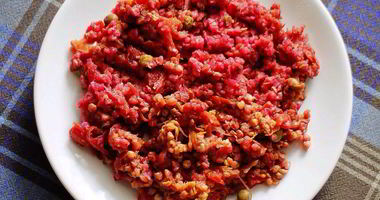 Рецепт Зеленой гречки с свеклой и помидорами