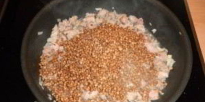 Рецепт каши в горшочке со свининой