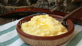 Рецепт Кукурузной каши на молоке в мультиварке