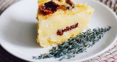 Рецепт Поленты с моцареллой, вялеными помидорами и пряными травами