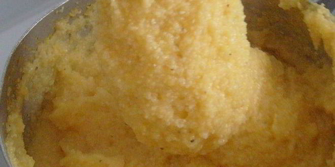 Рецепт поленты, жаренной с грибами и соусом дор блю