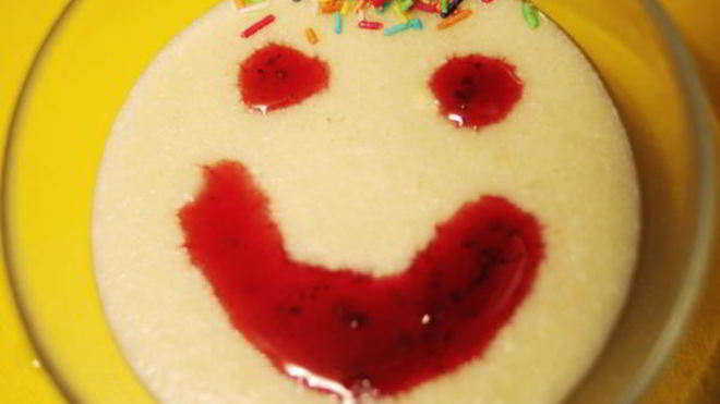 Рецепт манной каши на молоке с желтком