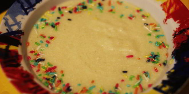 Рецепт манной каши на молоке с желтком