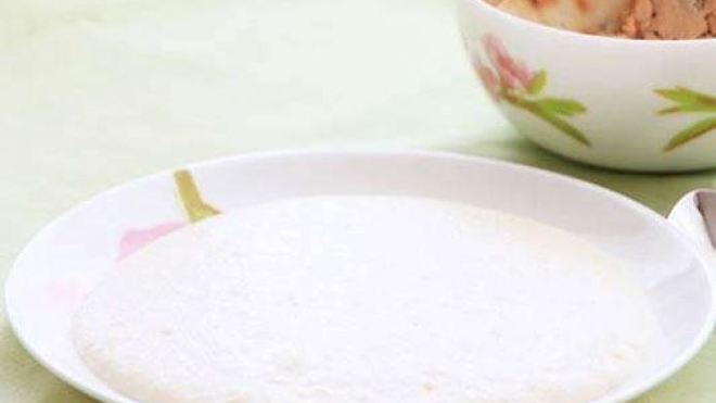 Рецепт манной каши на молоке