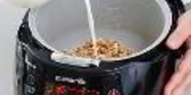 Рецепт манной каши с орехами в мультиварке