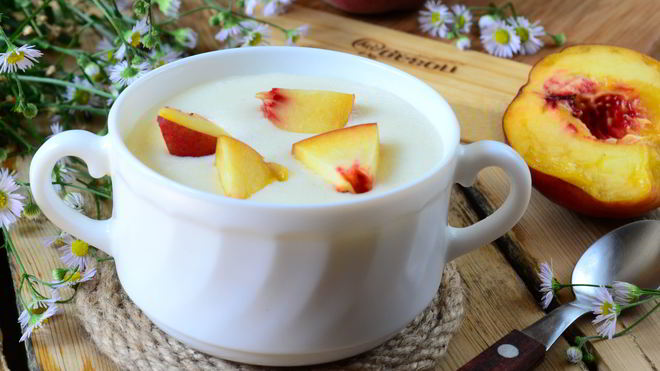 Рецепт манной каши с персиками