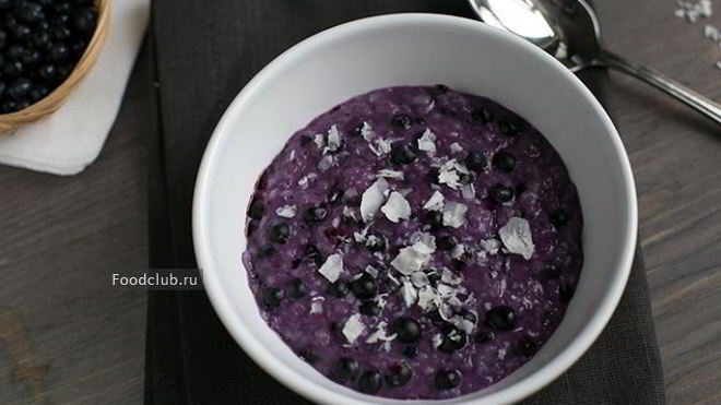 Рецепт овсяной каши с черникой