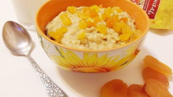 Рецепт овсяной каши с сухофруктами