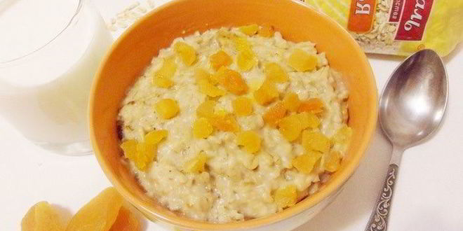 Рецепт овсяной каши с сухофруктами