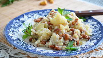 Рецепт Сетуской картофельно-ячменная каша с лисичками