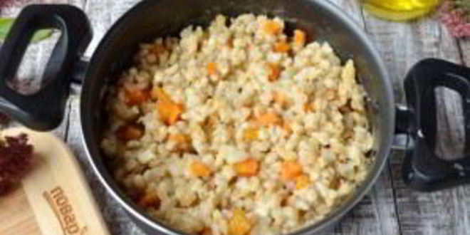 Рецепт перловой каши с фасолью, тыквой и беконом