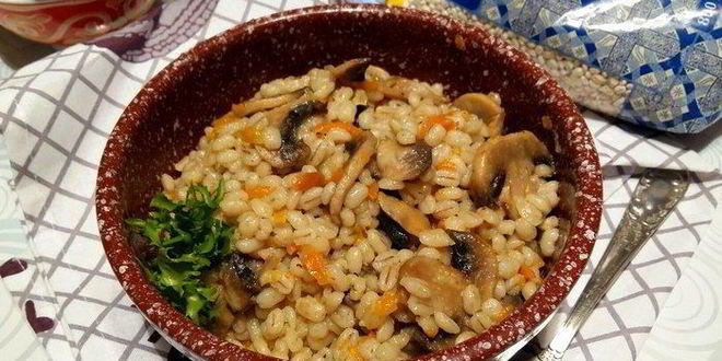 Рецепт перловой каши с грибами в духовке