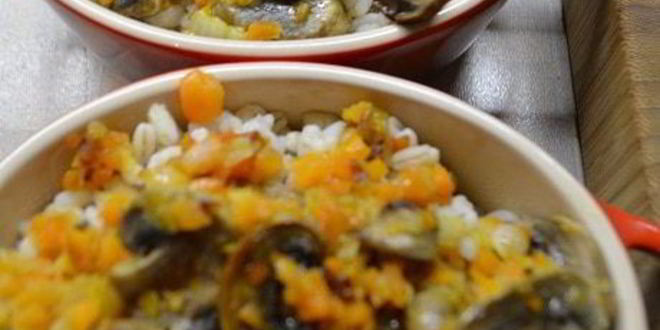 Рецепт перловой каши с мясом и грибами в горшочке