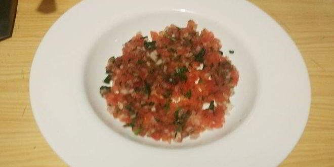 Рецепт перловой каши с тушеной говядиной и конкассе из томатов