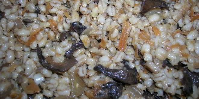 Рецепт Перловки с шампиньонами, луком и морковью