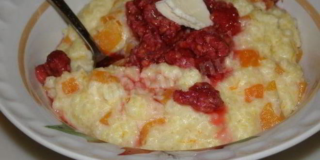 Рецепт Молочной пшенной каши с тыквой и малиной