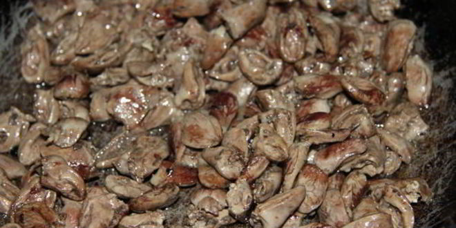 Рецепт пшенной каши с куриными сердечками