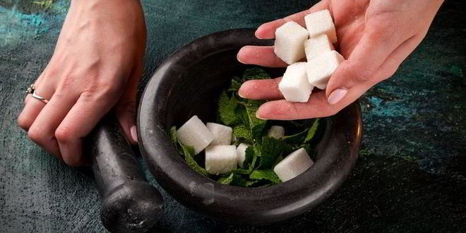 Рецепт ароматного чая с ягодным льдом