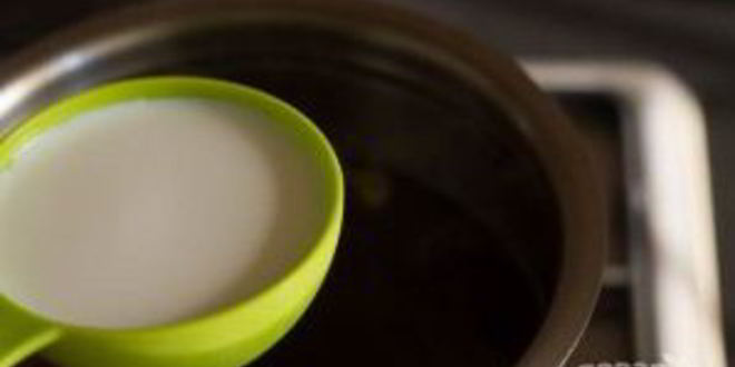 Рецепт чая с молоком и имбирем