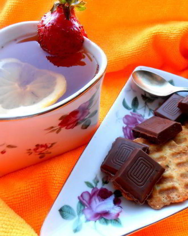 Рецепт имбирного чая с клубникой