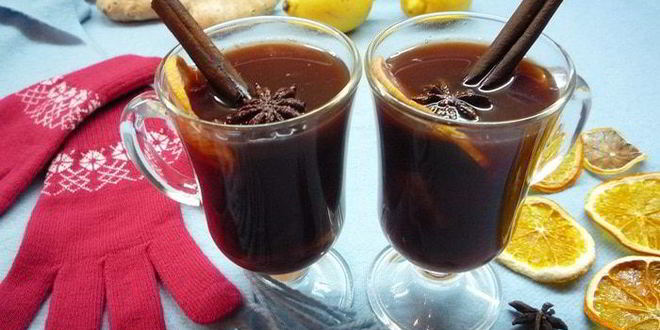 Рецепт Безалкогольного глинтвейна с курагой и черносливом