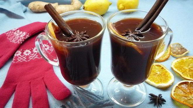 Рецепт Безалкогольного глинтвейна с курагой и черносливом