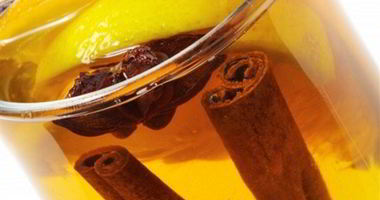 Рецепт Рождественского глинтвейна с белым вином и апельсинами