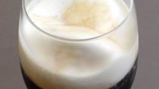 Рецепт Кофе гляссе с мороженым и Ирландским ликером