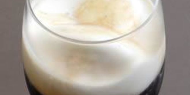 Рецепт Кофе гляссе с мороженым и Ирландским ликером