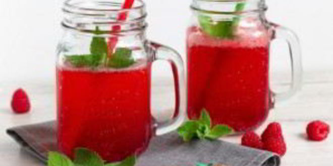 Рецепт коктейля с шампанским и малиной