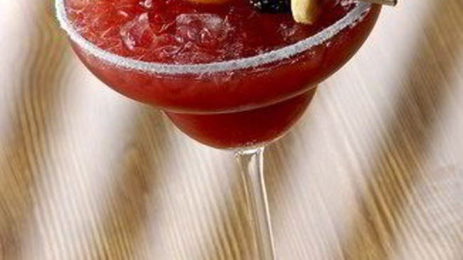 Рецепт ежевичного физа с джином