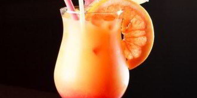 Рецепт Коктейля из шампанского и красных апельсинов