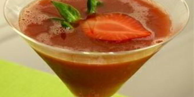 Рецепт Клубничного коктейля с горячим шоколадом