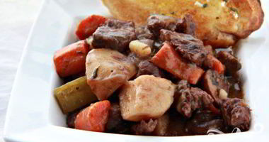 Рецепт Говядины с вином и овощами