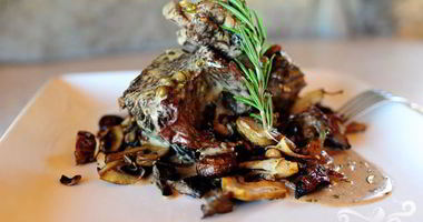 Рецепт Ребрышек с вином и сливками