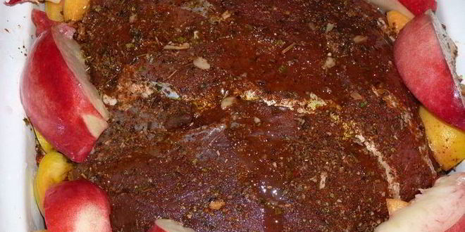 Рецепт запеченной телятины с вином и персиками