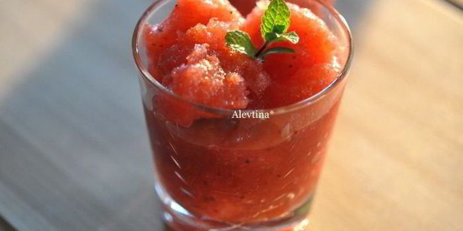 Рецепт Клубничной граниты с водкой