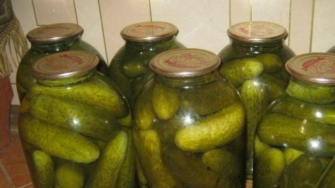 Рецепт огурцов соленых с водкой