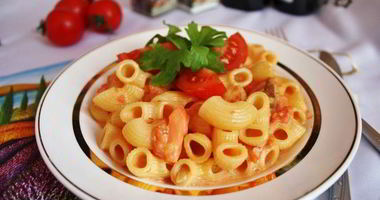 Рецепт Пасты с водкой, семгой и помидорками черри