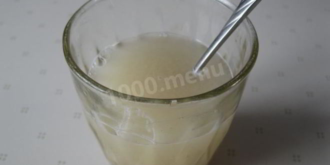 Рецепт домашнего простого окрошечного кваса с изюмом