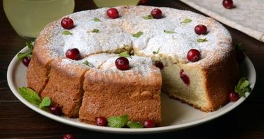 Рецепт Бисквита на лимонаде в духовке с клюквой