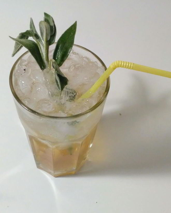 Рецепт грушевого лимонада с шалфеем
