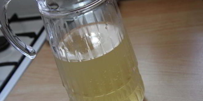 Рецепт лимонада с тархуном и мелисой