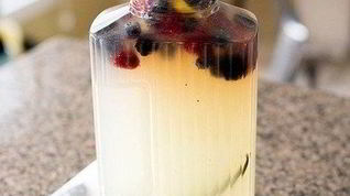 Рецепт Ванильно-ягодного лимонад