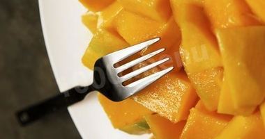 Рецепт Манго в имбирно-мятном сиропе