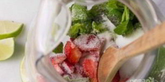 Рецепт мохито безалкогольного клубничного