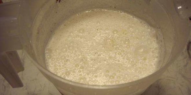 Рецепт коктейля молочного с кусочками фруктов и шоколада