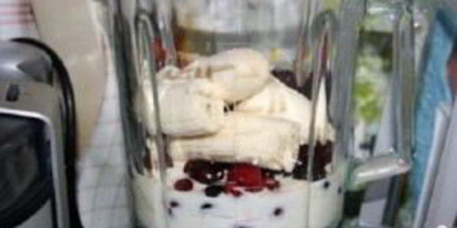 Рецепт молочного коктейля с черешней