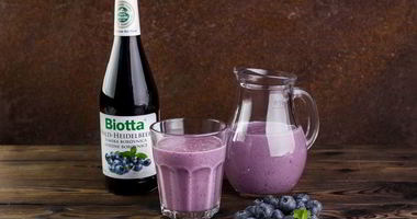 Рецепт Молочного коктейля с черничным нектаром